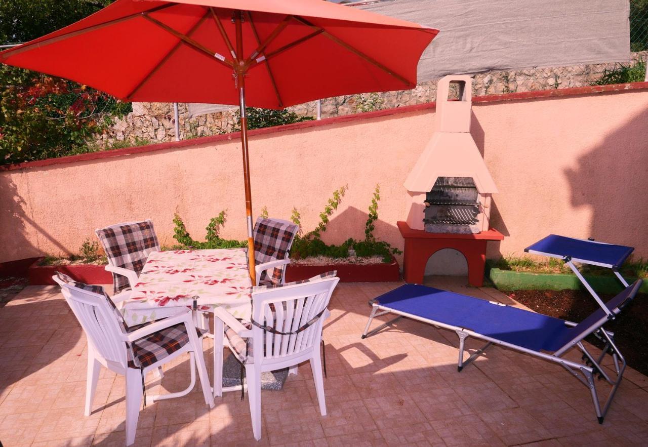 Apartman Nelamore - Krk Town, 300 Meters To The Beach Eksteriør billede